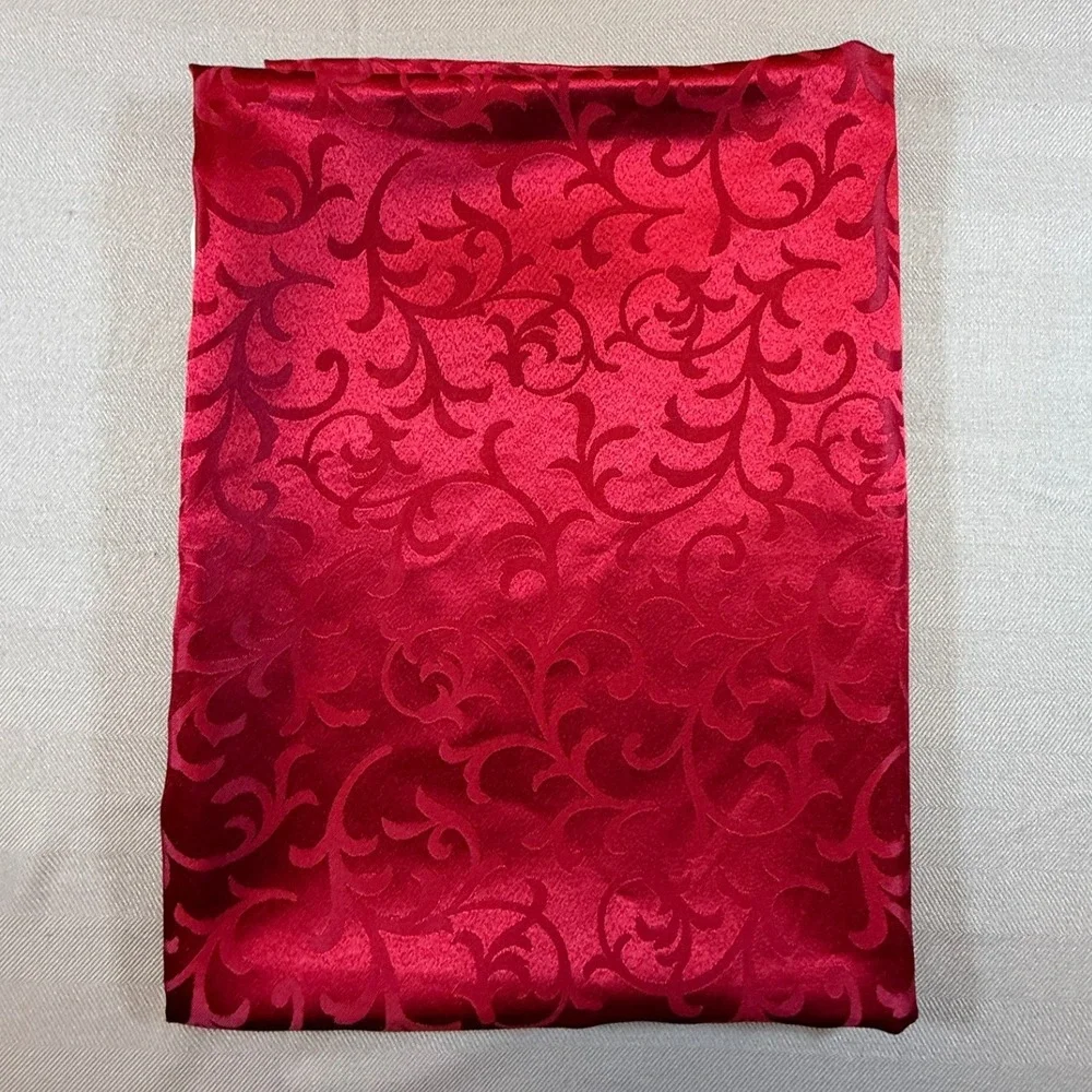 Red Damask Tablecloth 50x70 Rectangular Scroll Pattern Polyester Holiday Decor